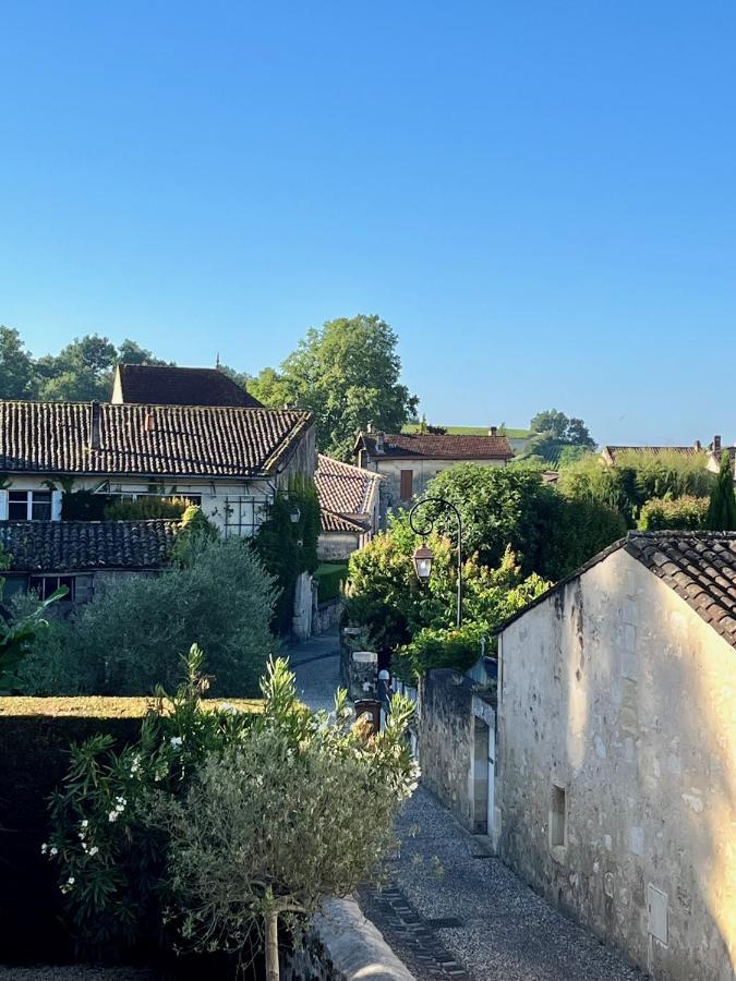 La Maison Du Clocher Saint-Emilion Exterior photo